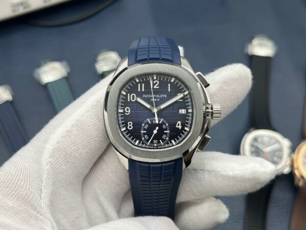 Patek Philippe Aquanaut 5968G-001 42mm White Gold Blue Rubber Strap Arabic Numerals Blue Dial