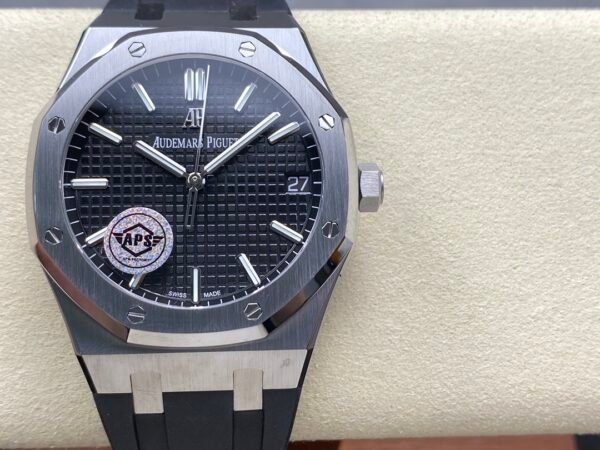 Audemars Piguet Royal Oak Selfwinding 15400 41mm Steel Rubber Strap Black Dial