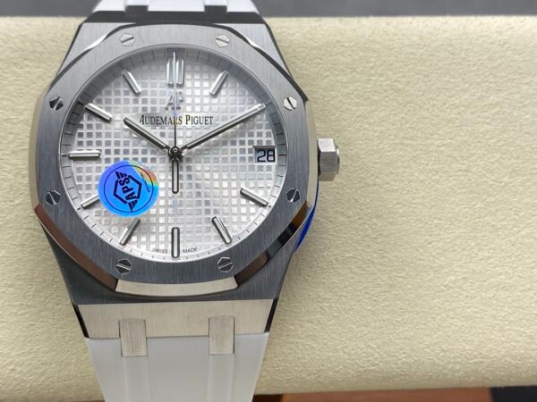 Audemars Piguet Royal Oak Selfwinding 41mm 15400ST.OO.1220ST.04 Rubber Strap Silver Dial