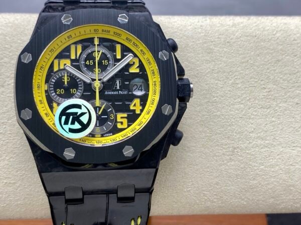 Audemars Piguet Royal Oak Offshore Chronograph 26176FO.OO.D101CR.02 42mm Carbon Fiber Leather Strap Arabic Numerals Black Dial